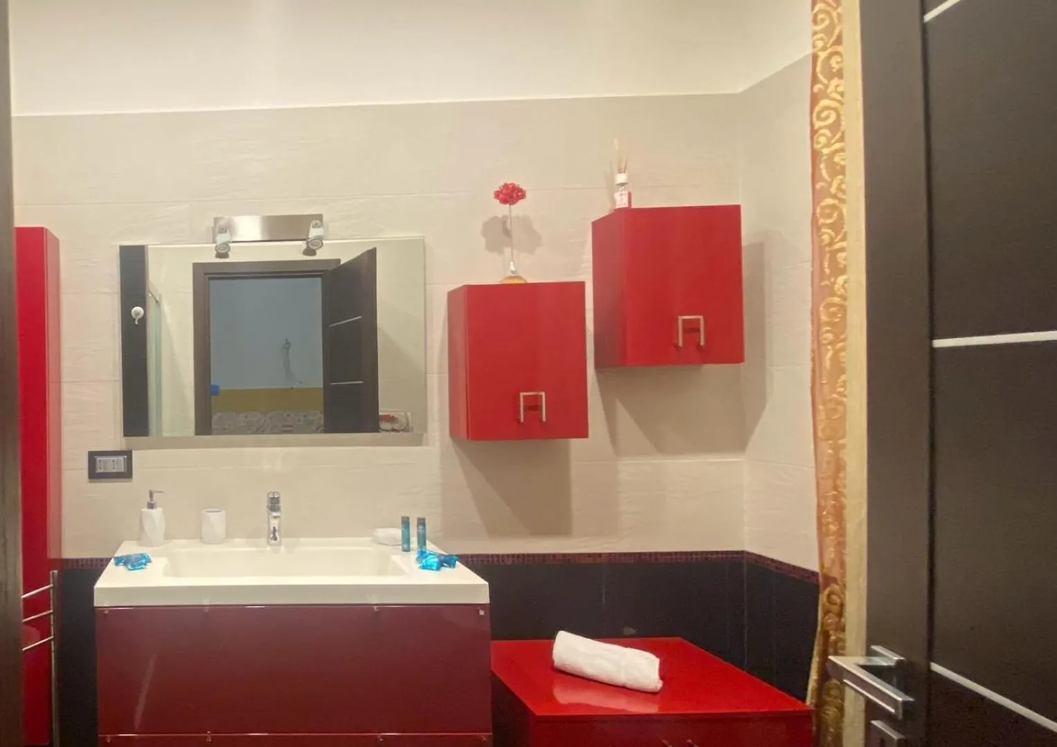 Sofia E La Citta Delle Meraviglie Naples Bed & Breakfast